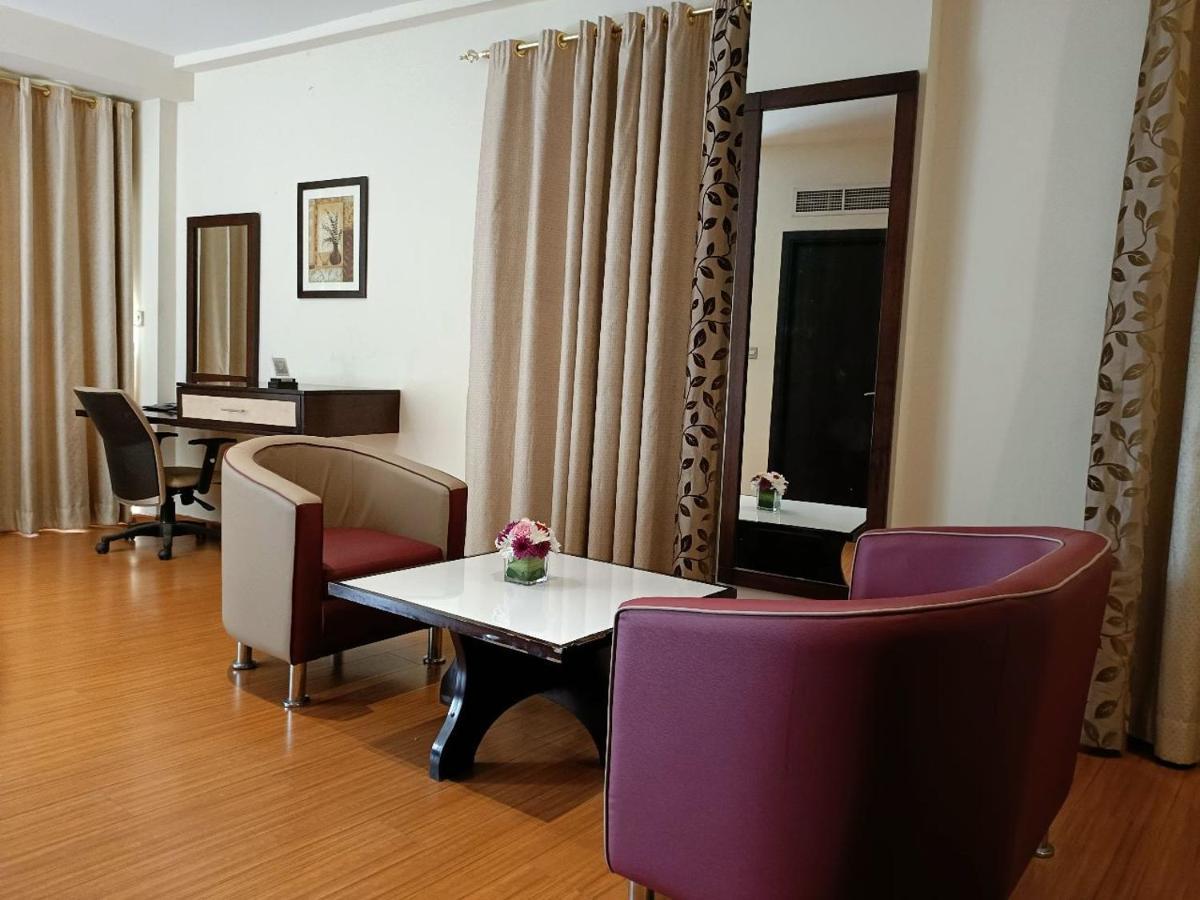 Manhattan Avenue Hotel Dubaï Extérieur photo